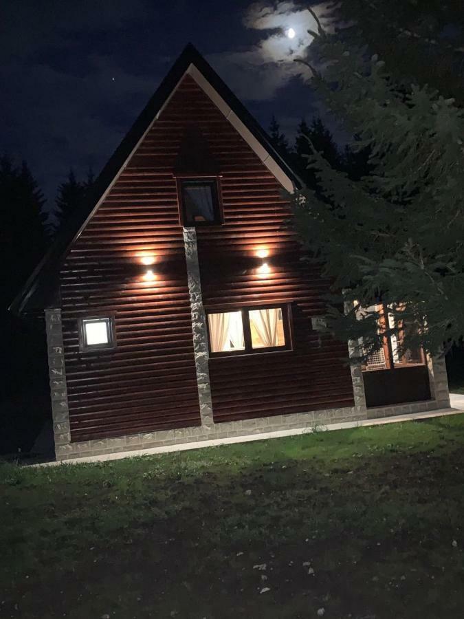 Wood * Жабляк